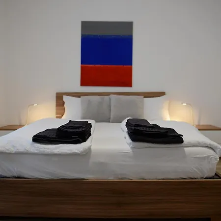 Residenza Mm * Тирано