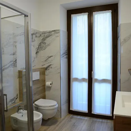 Residenza Mm * Тирано